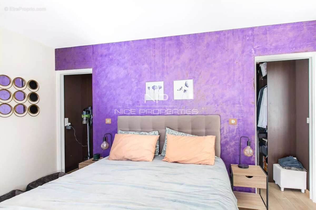 Maison à SAINT-LAURENT-DU-VAR