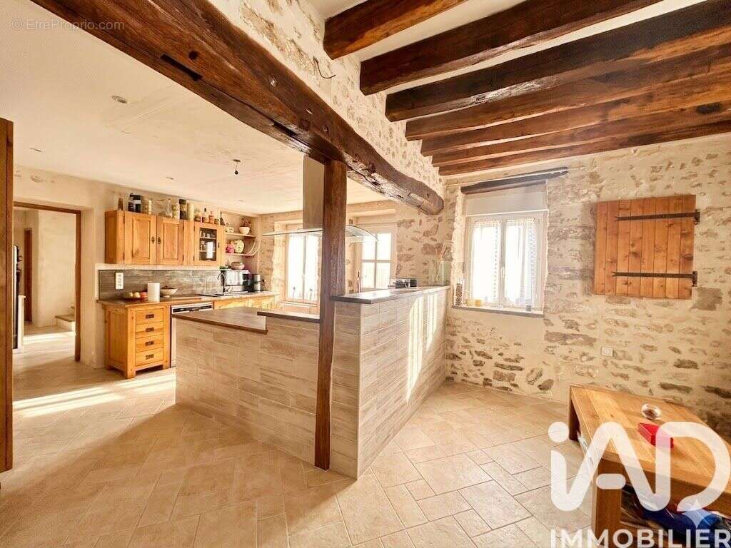 Photo 8 - Maison à URY