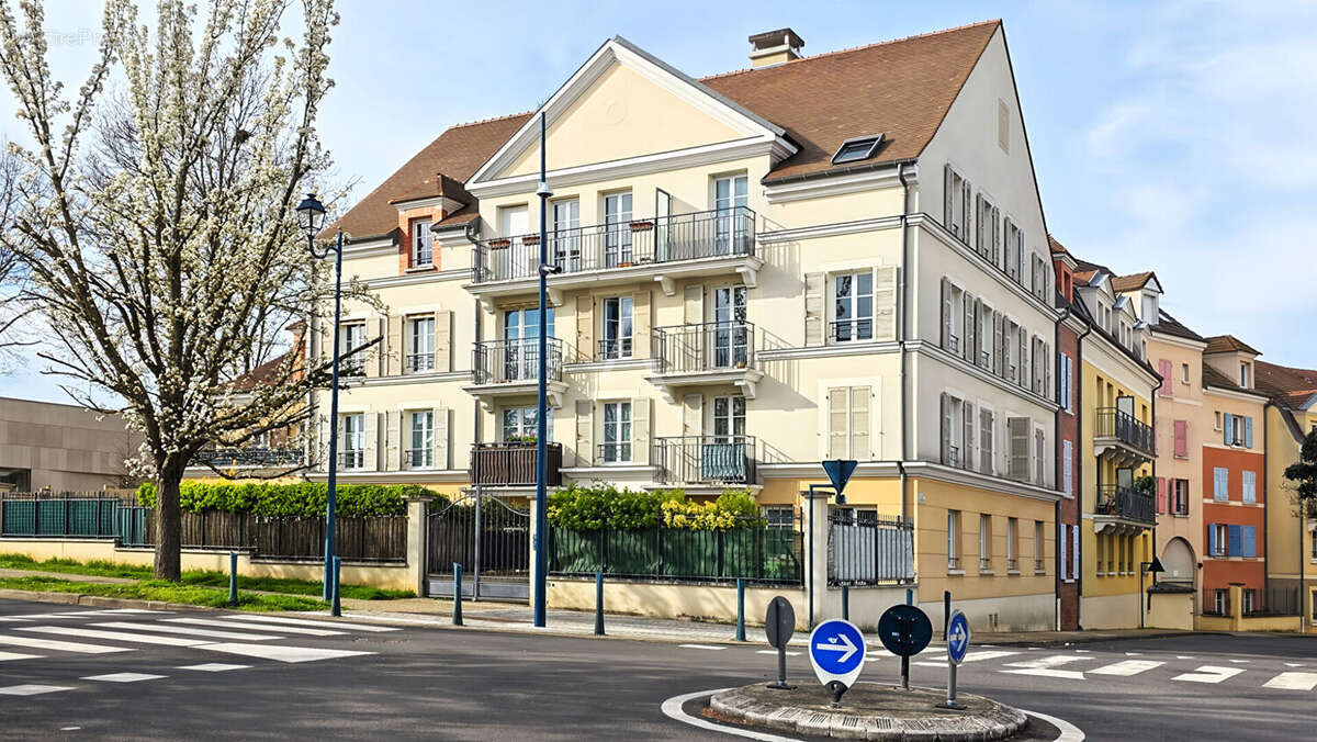 Appartement à VAUREAL