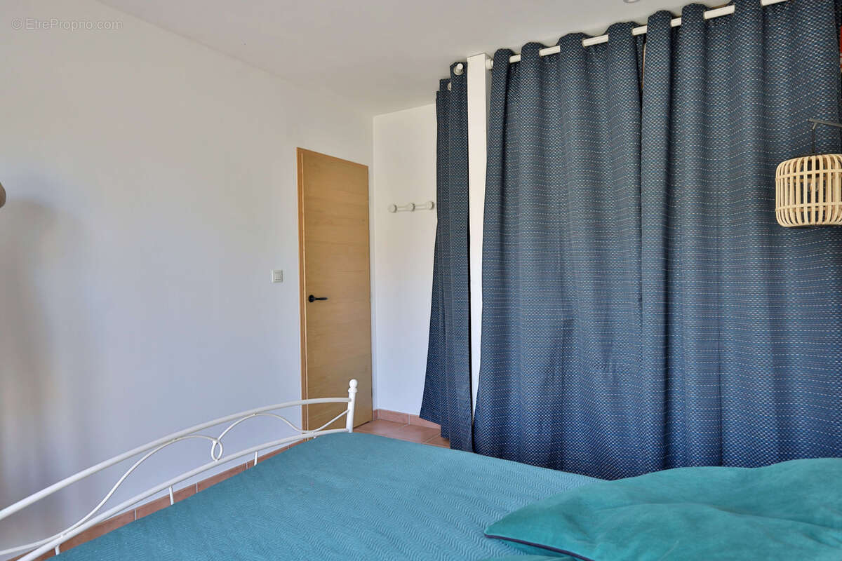 Maison Type 3 - 105m2 habitables  dont un studio de 30m2 - Terrain 1103 m2 - photo 16