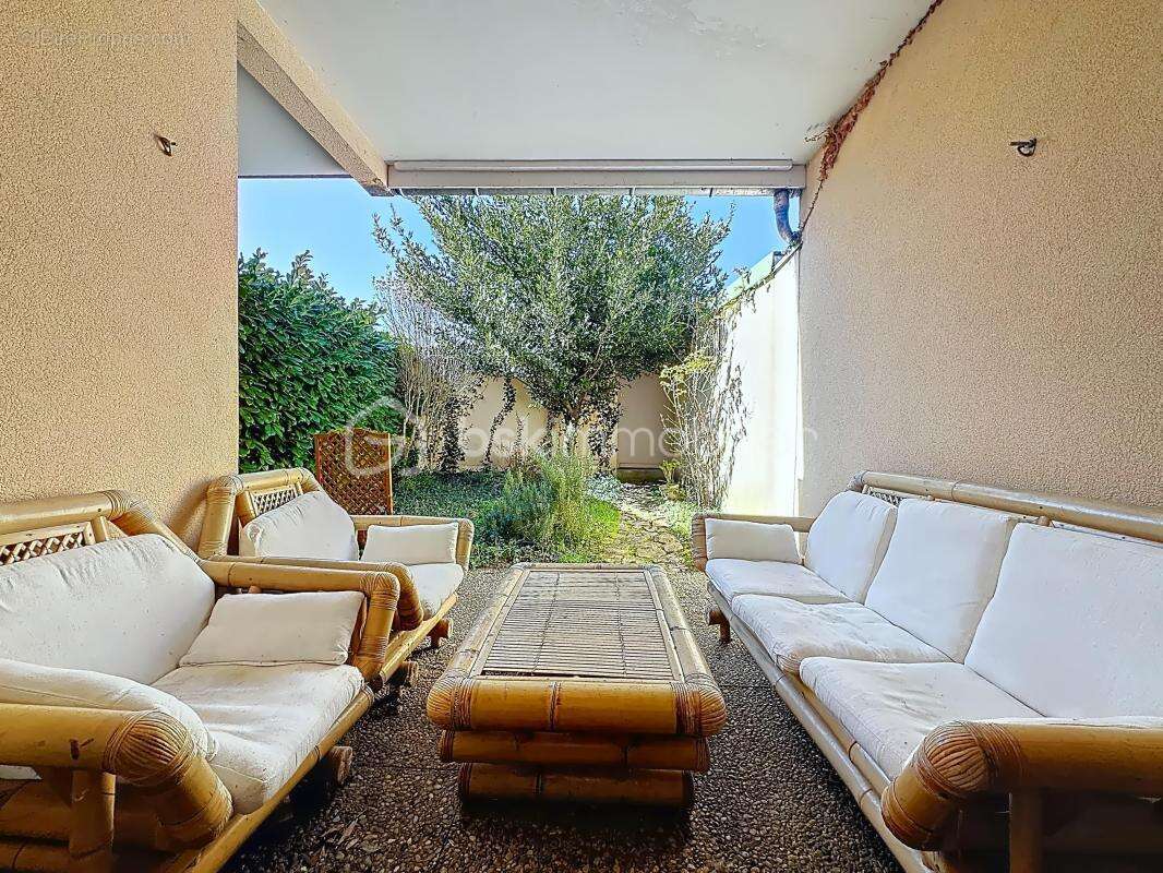 Appartement à SAINT-EGREVE