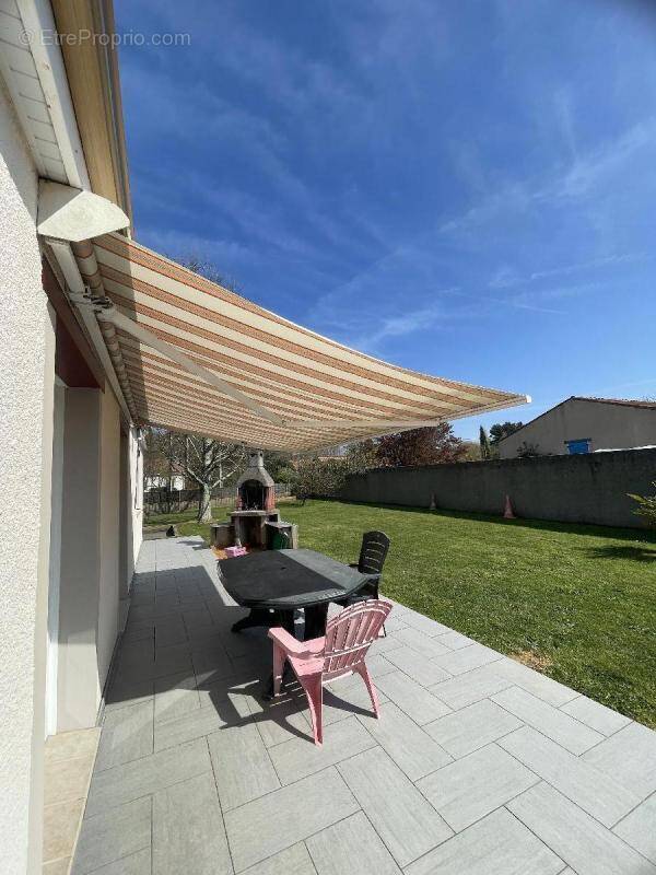 Maison à FROSSAY