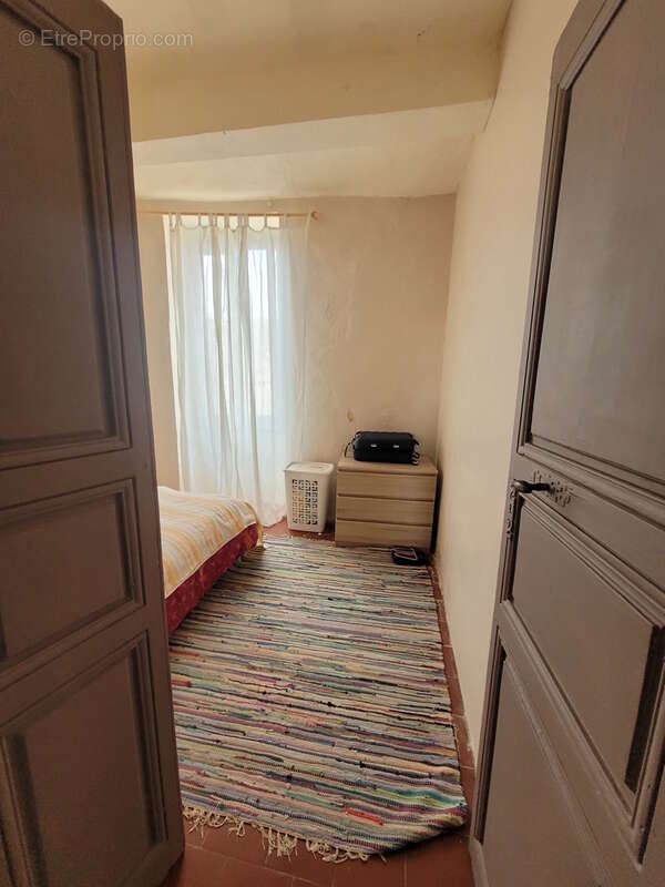 Maison à SAINT-GENIES-DE-FONTEDIT