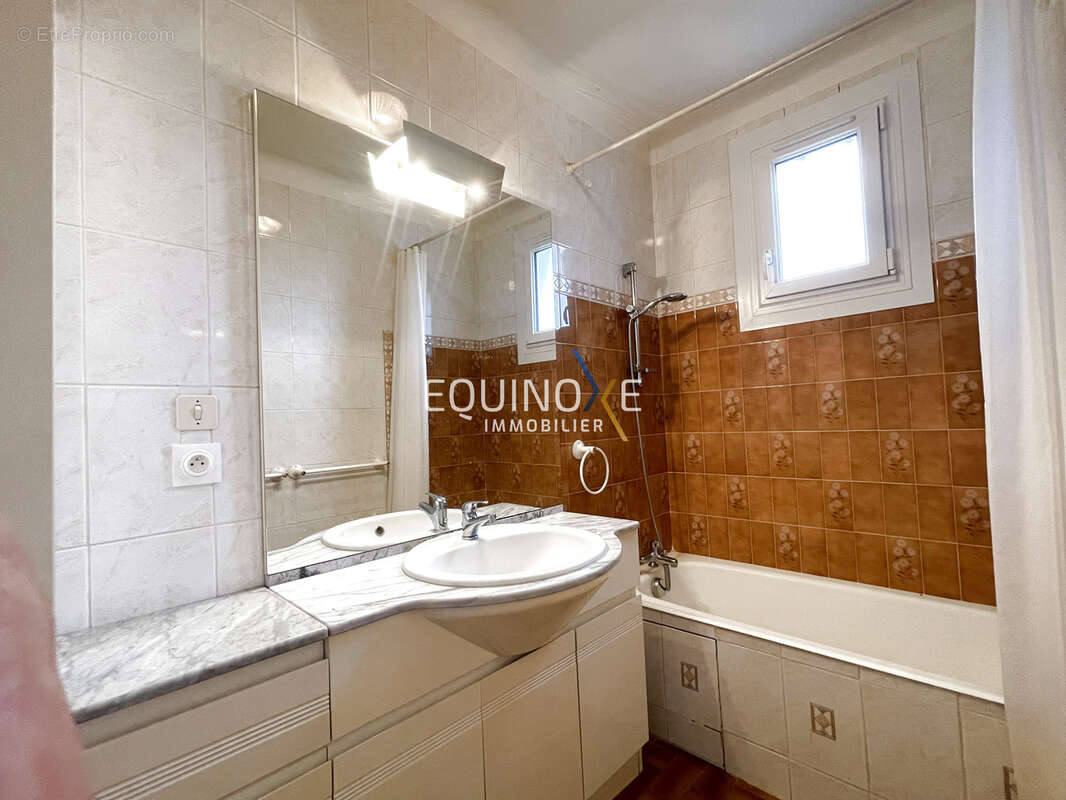 Rezé - blordiere jaunais - maison plain-pied 3ch 92m2 + garage - photo 9