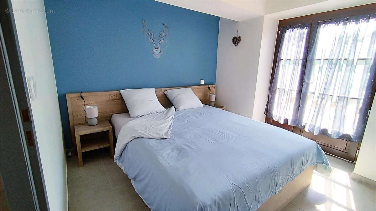 Appartement à CRANVES-SALES