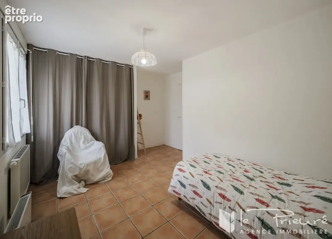 Proche Albi. A 5 min du centre-ville. Maison de 145 m² avec 4 chambres, piscine et terrain de 1 860 m² - photo 13