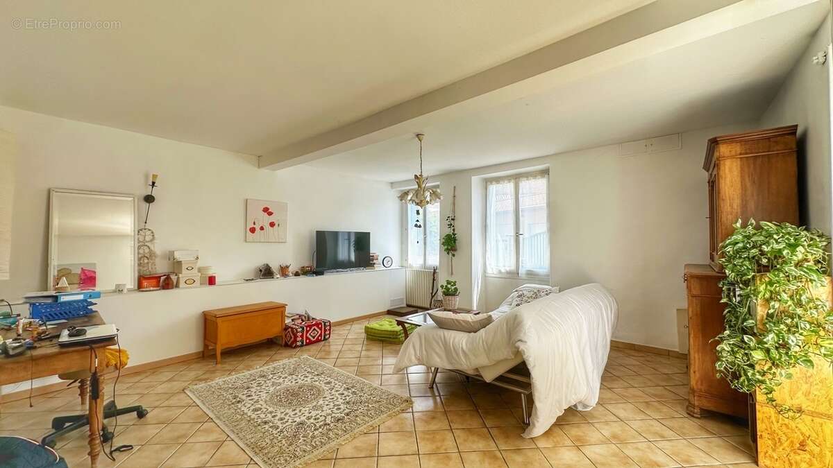 Maison à LA MURETTE