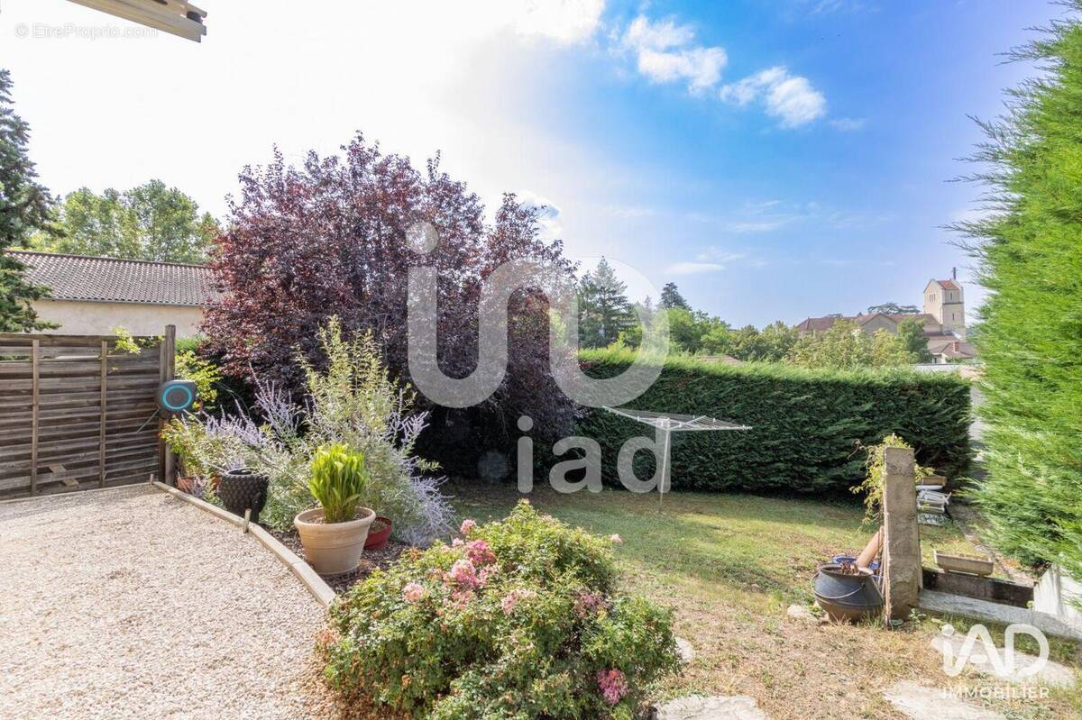 Photo 1 - Maison à CHARBONNIERES-LES-BAINS