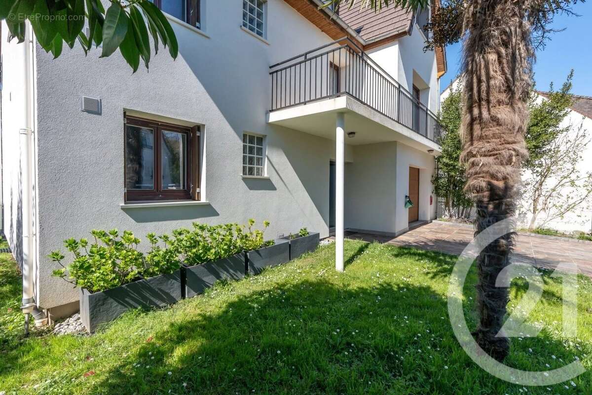 Maison à VILLIERS-SUR-MARNE