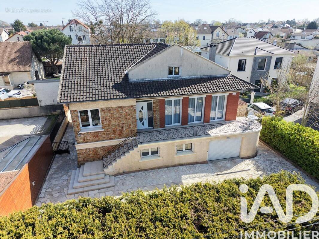 Photo 1 - Maison à MONTFERMEIL