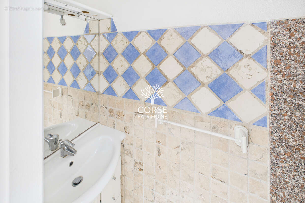 Maison à PORTO-VECCHIO