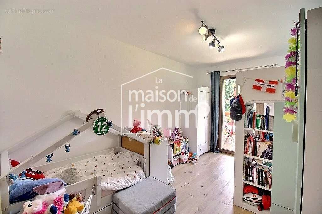 Appartement à CHATEL