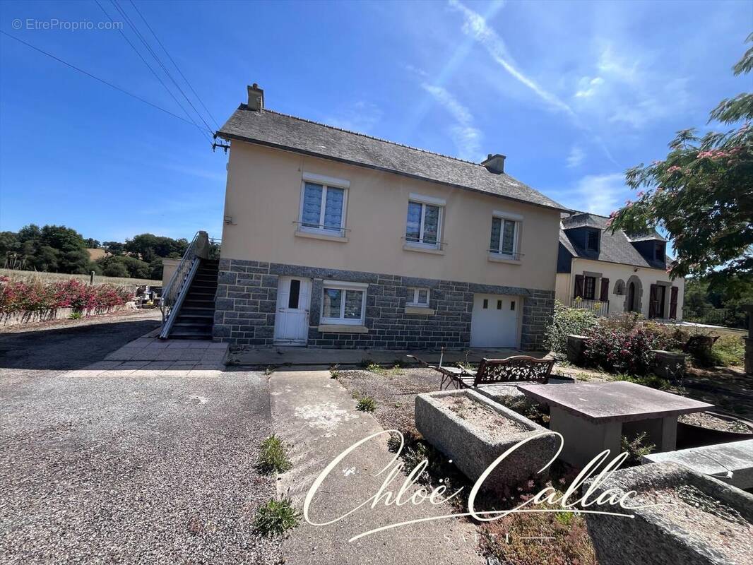 Photo 1 - Maison à SAINT-NICOLAS-DU-PELEM