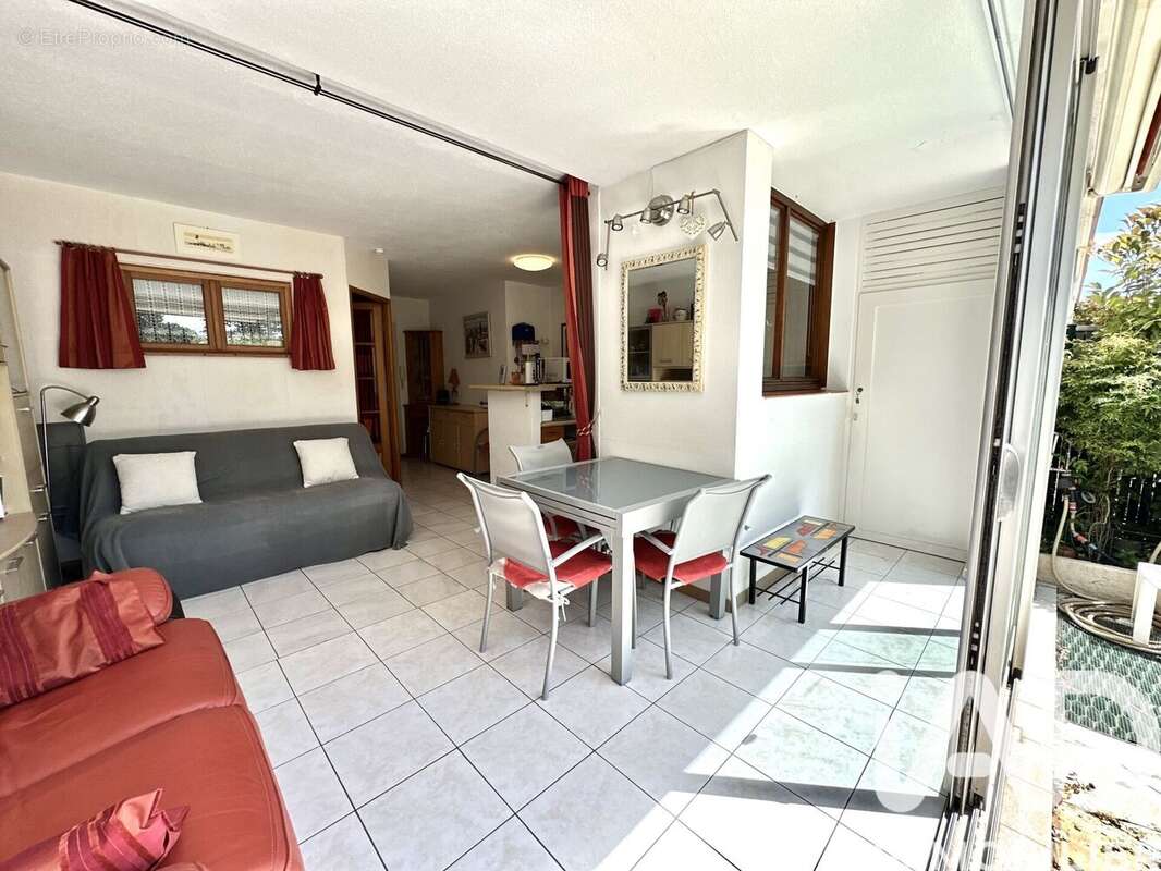 Photo 2 - Appartement à SAINTE-MAXIME