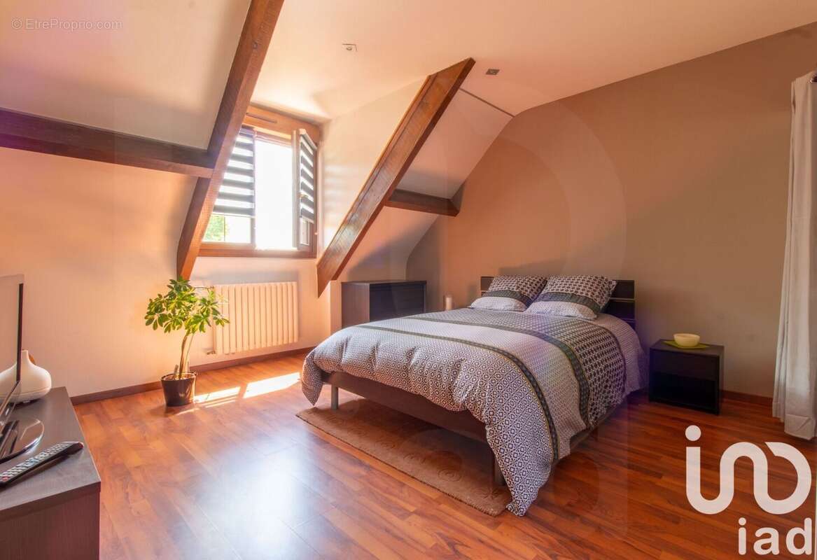 Photo 9 - Maison à FLEURY-LES-AUBRAIS