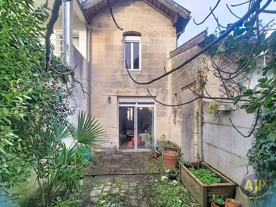 Maison à BORDEAUX