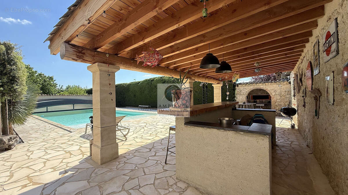 Maison à LIVRON-SUR-DROME