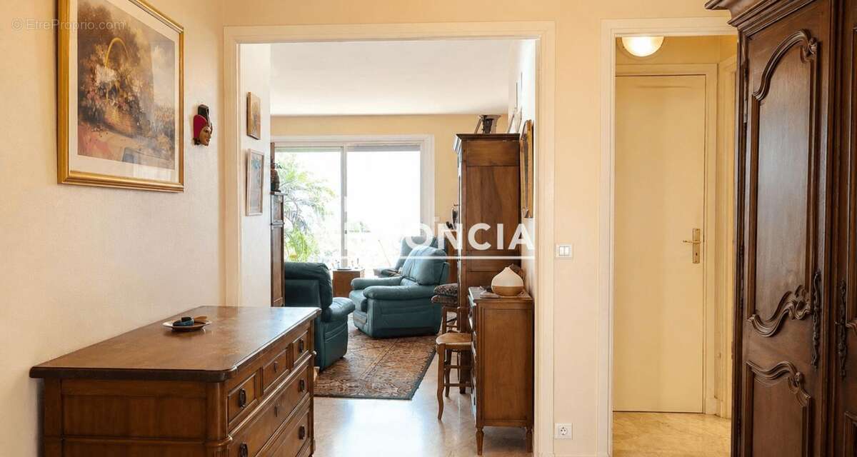 Domaine du loup – ensemble immobilier d'exception de 132m2  avec rooftop privatif et vue mer panoramique - photo 7