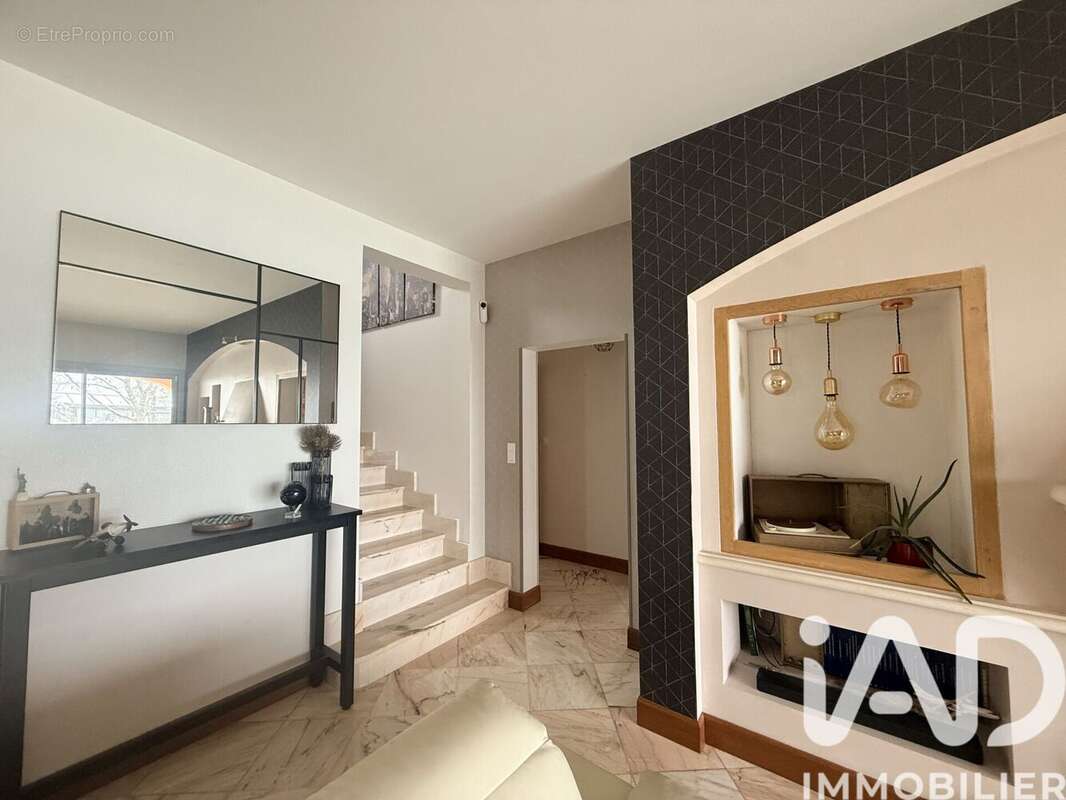 Photo 8 - Maison à JAUNAY-CLAN