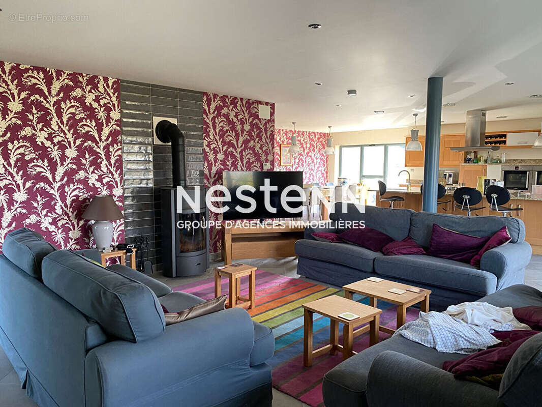 Maison à PIEGUT-PLUVIERS