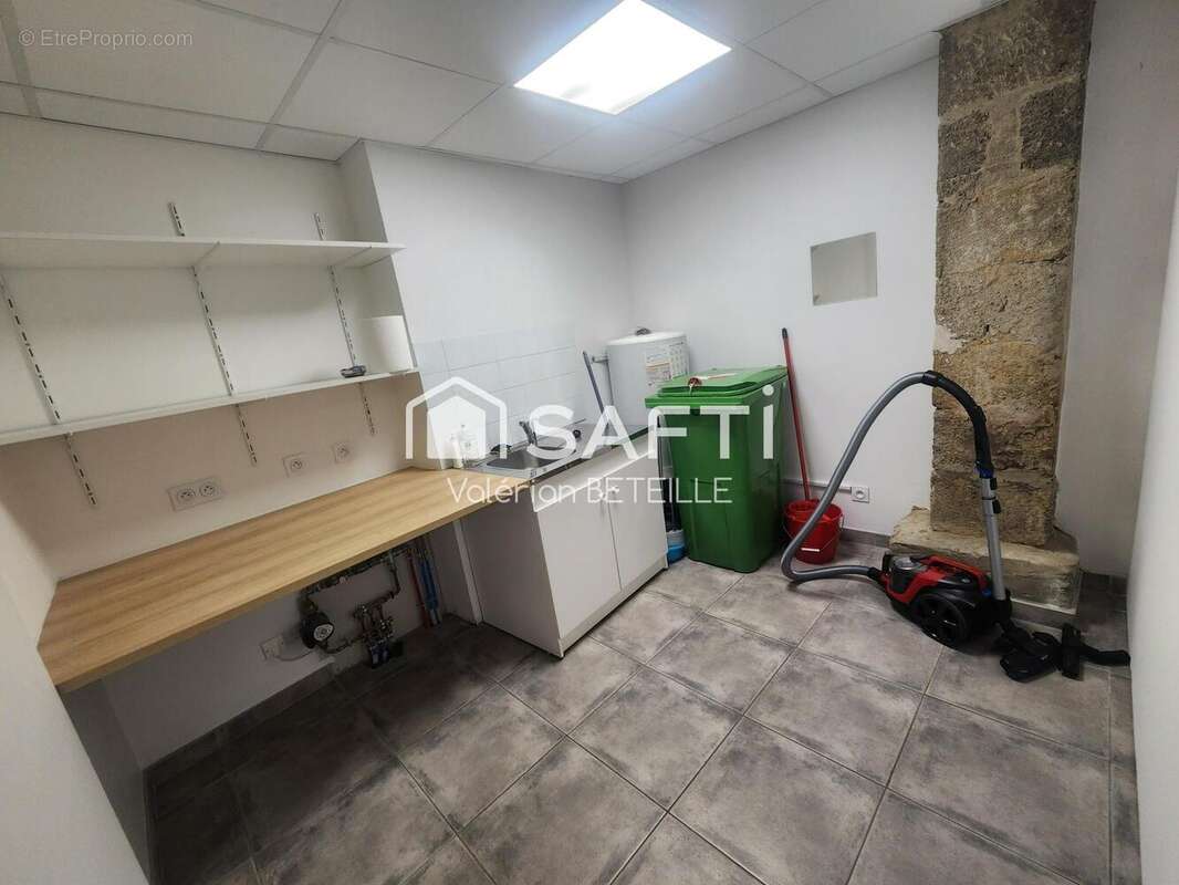 Appartement 230 m² à Aniane  - photo 8