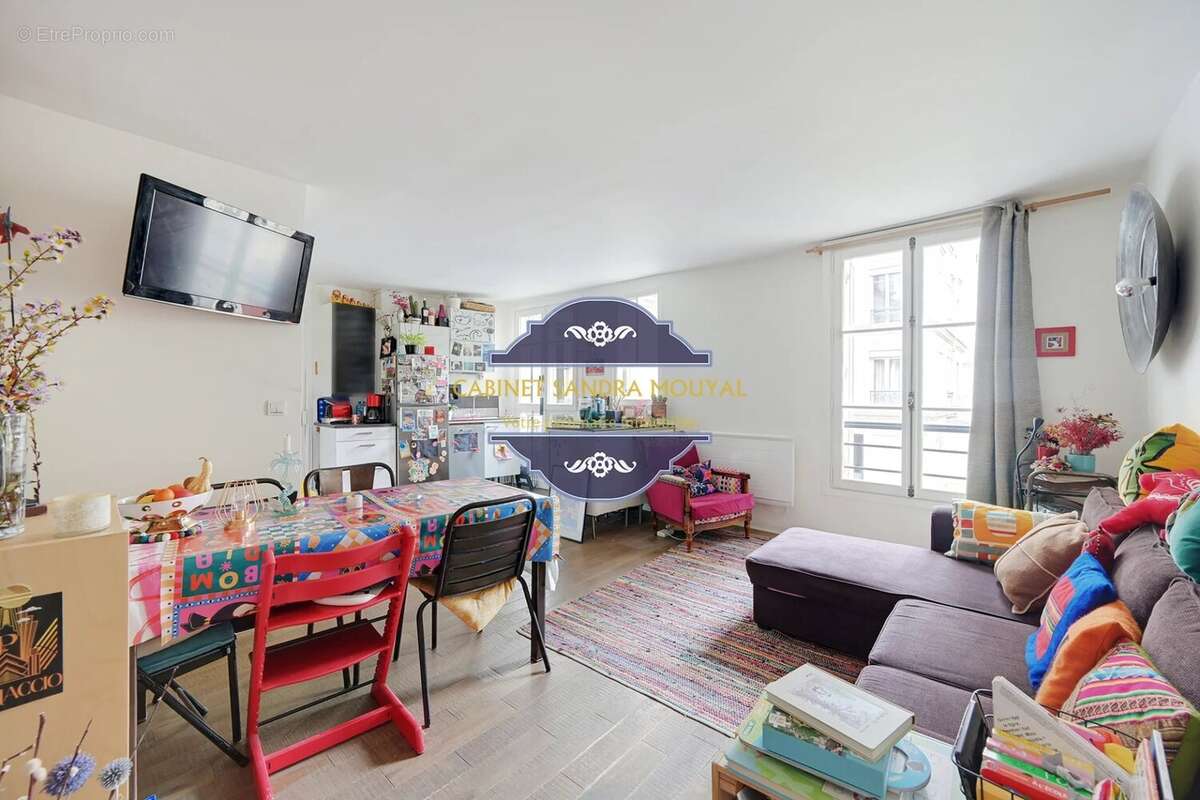 Appartement à PARIS-19E