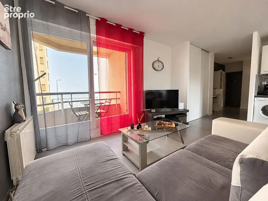 T3 d'exception avec garage en front de mer - photo 9
