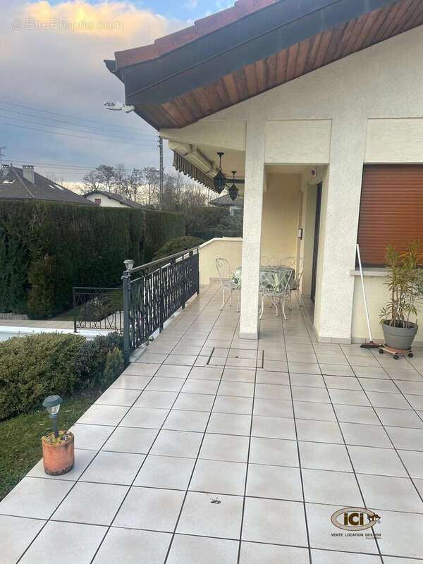 Maison à CRANVES-SALES