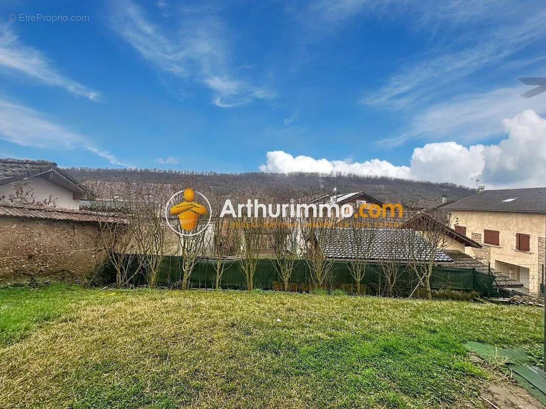 Maison à SAINT-SAVIN