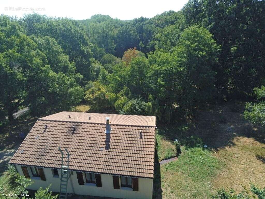 Pavillon sur Sous-Sol Situé dans un Endroit Magnifique Prés du Clain - photo 34