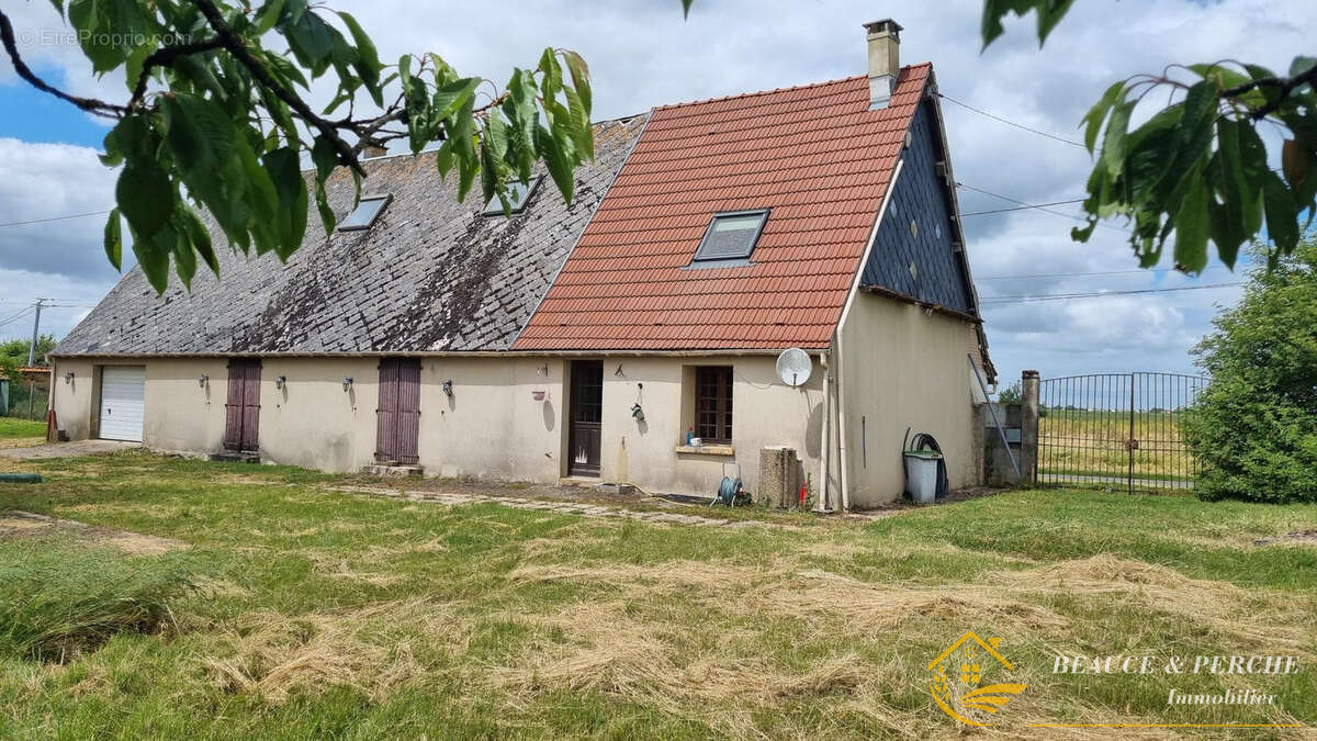 Maison à MIGNIERES