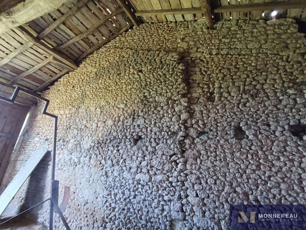 Autre à SAINT-MAIGRIN