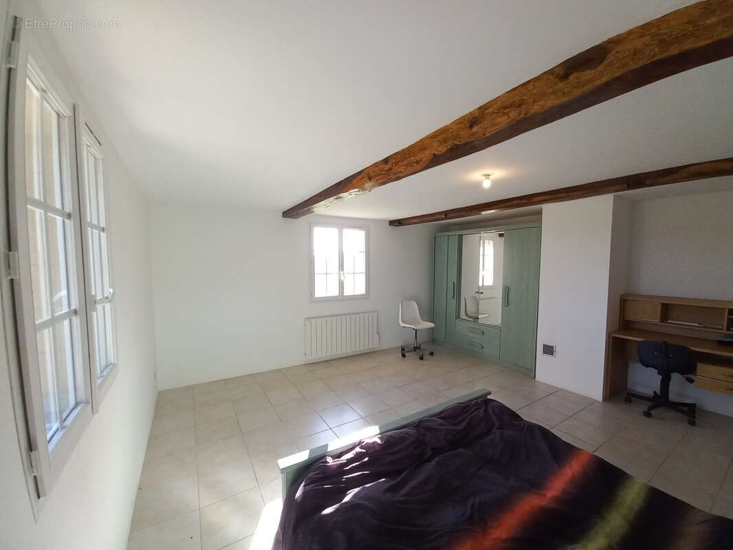 Maison à MIRANDE