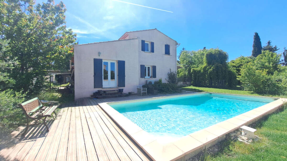 Maison à MAZAN