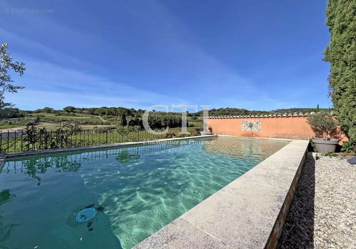 Maison à VAISON-LA-ROMAINE