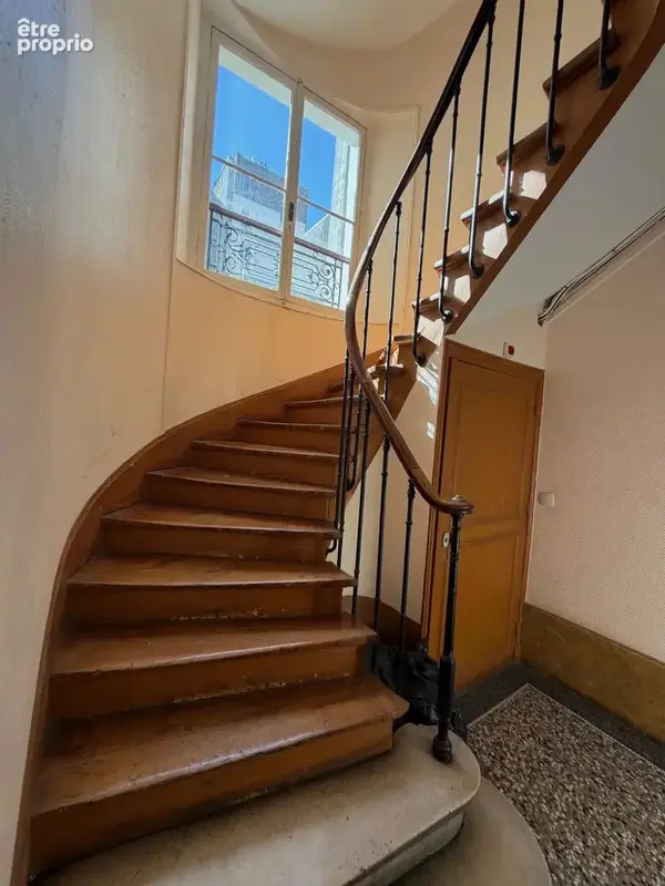 Paris 17e – Rue Legendre – Charme et calme - photo 6