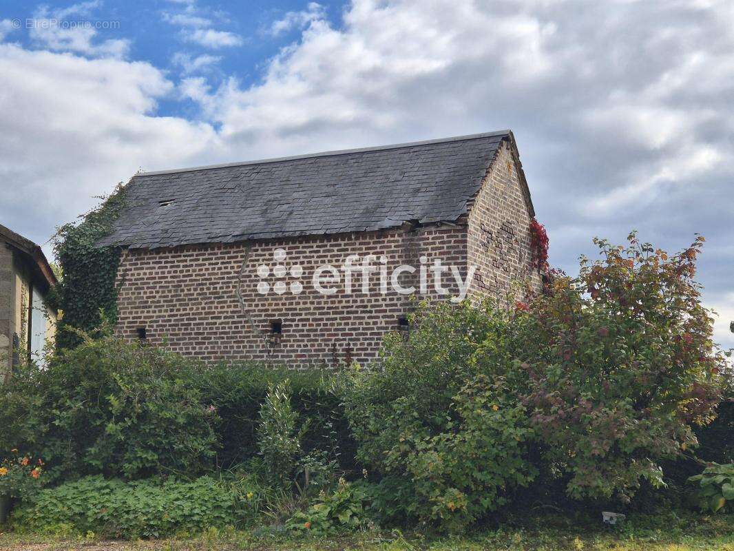Maison à EPUISAY
