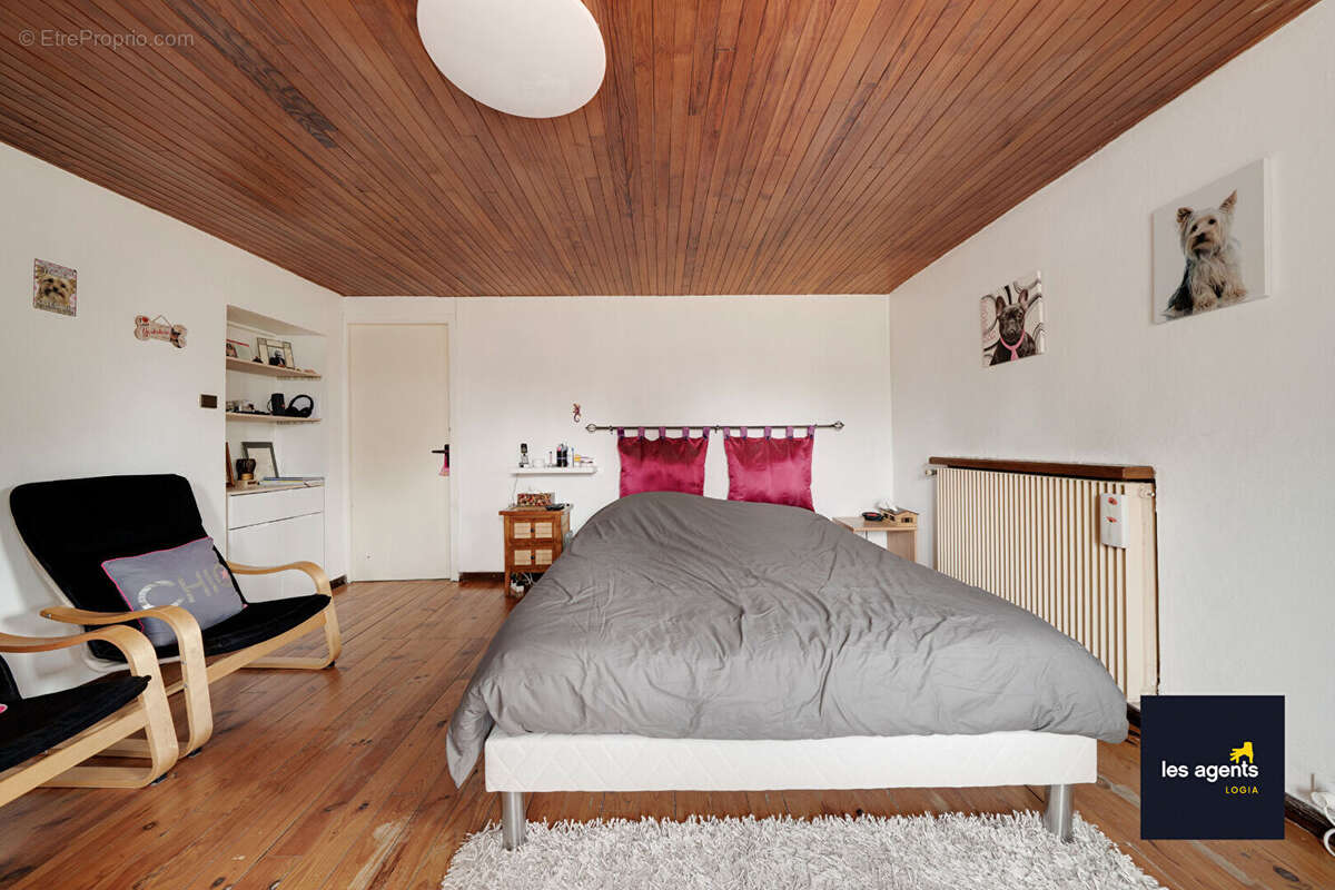 Maison à VELLE-SUR-MOSELLE