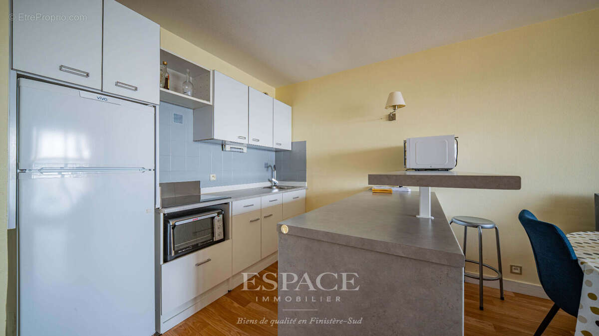 À vendre, dans le triangle d'or Concarnois - face à la mer : appartement 2 pièces avec terrasse et parking - photo 5