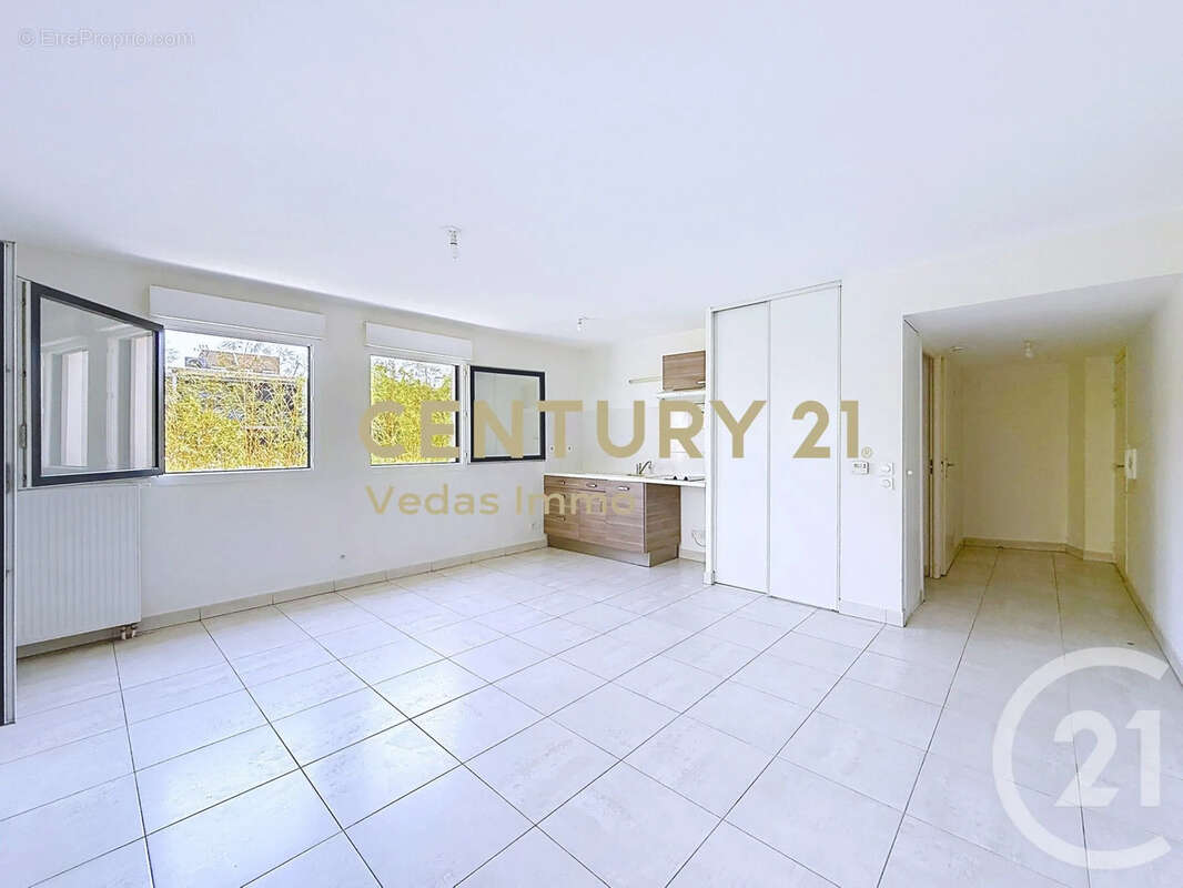 Appartement 38 m² à Castelnau-Le-Lez  - photo 4