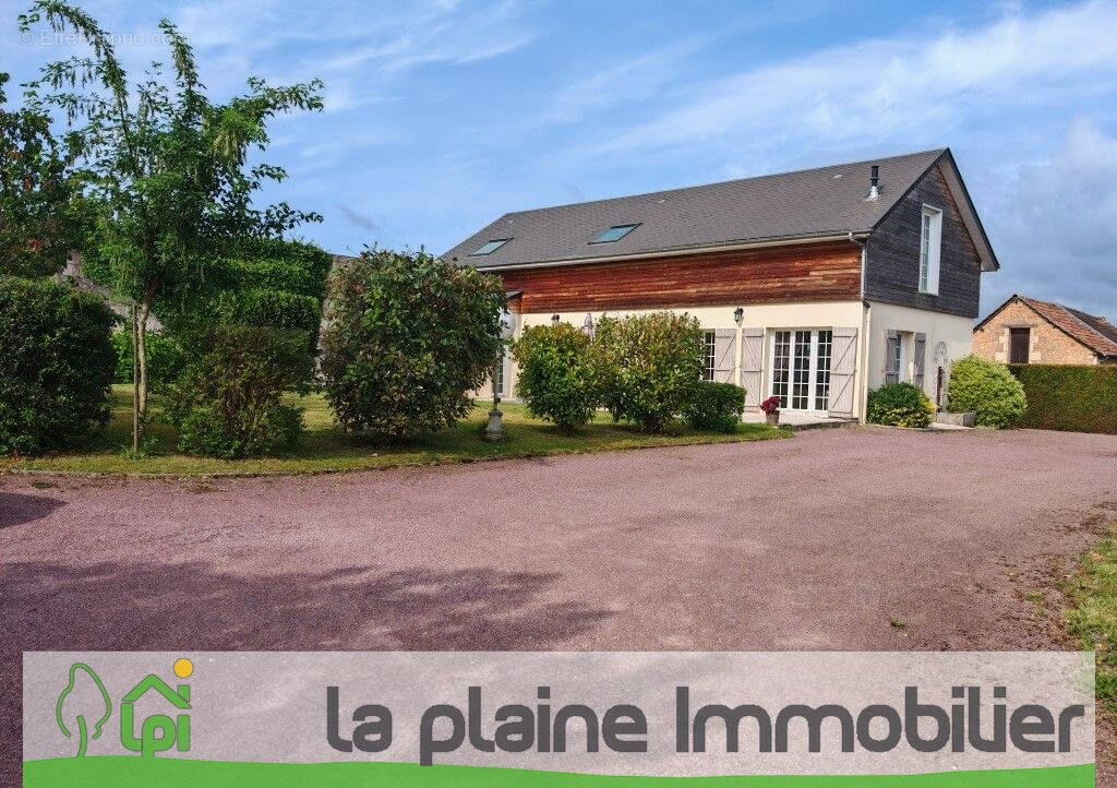 Maison à SAINT-MARTIN-DE-FONTENAY