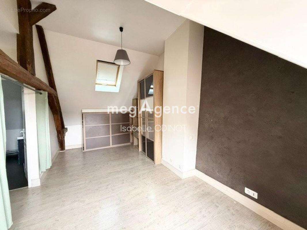 Appartement à MAULE