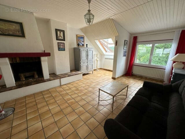 Appartement à BURES-SUR-YVETTE