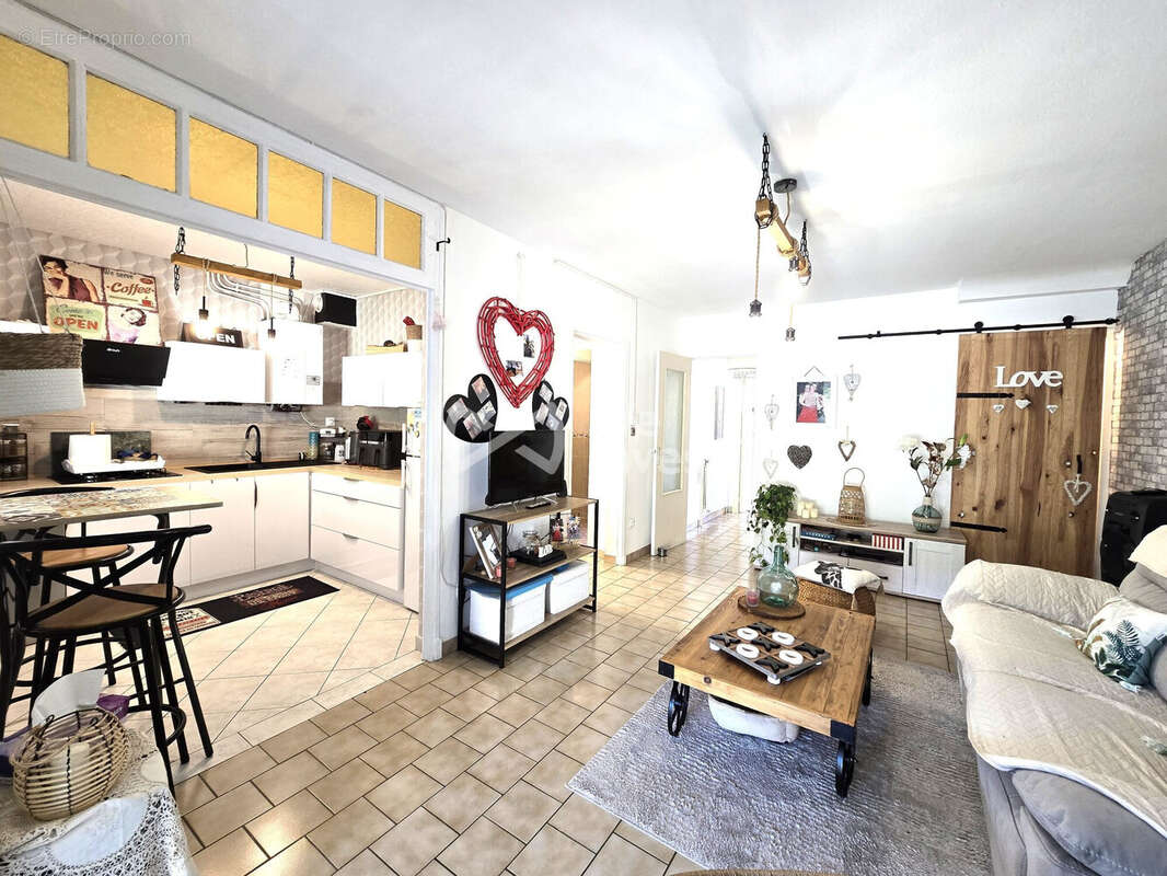 Maison à CASTELSARRASIN