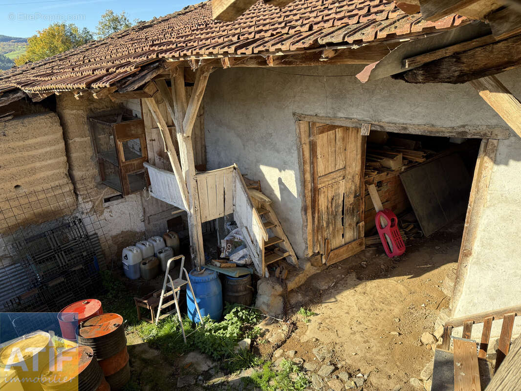 Maison à JURE