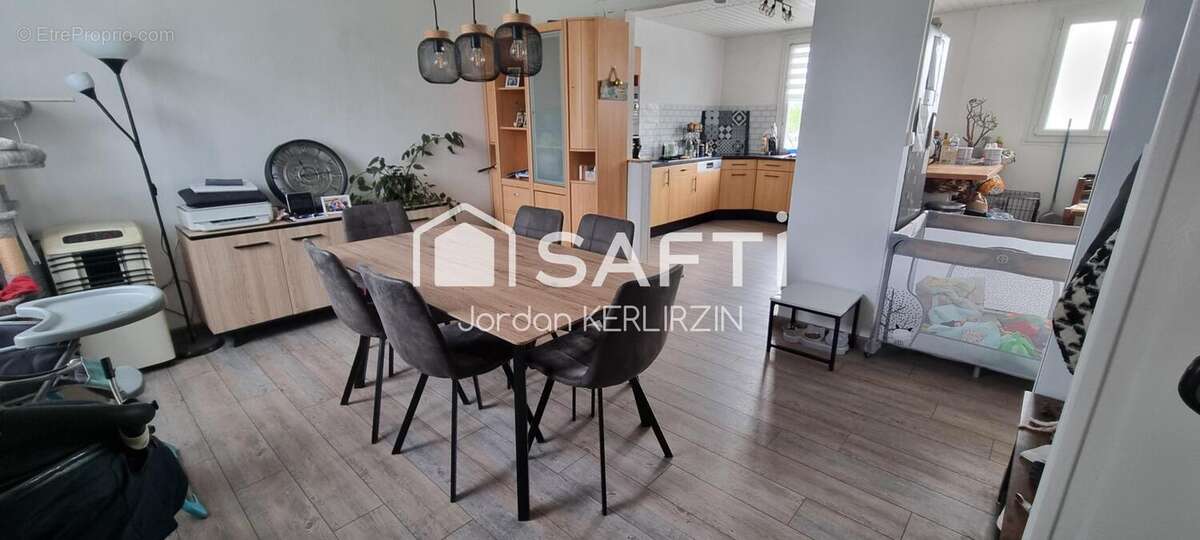 Photo 4 - Maison à BRENNILIS