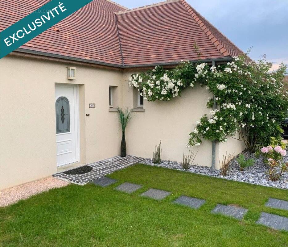 Photo 1 - Maison à MONNAIE