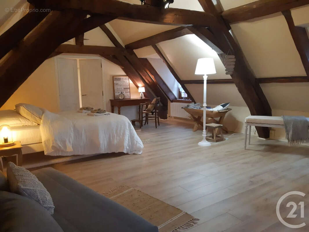 Maison à SAINT-POURCAIN-SUR-BESBRE