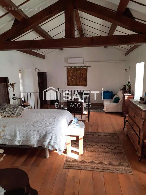 Photo 4 - Maison à LE POMPIDOU