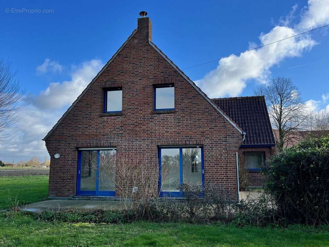 Maison à VERLINGHEM